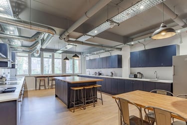 1 bed studio, Bridge Street, City Centre, Guildford, GU14SB - Image 15